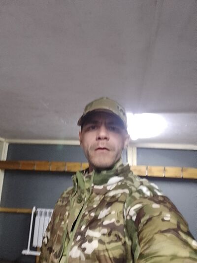  ,   Vitaly, 33 ,   ,   