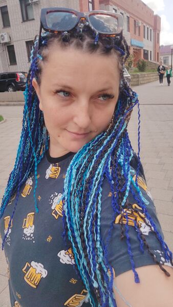 ,   Roxie, 35 ,   ,   , c , 