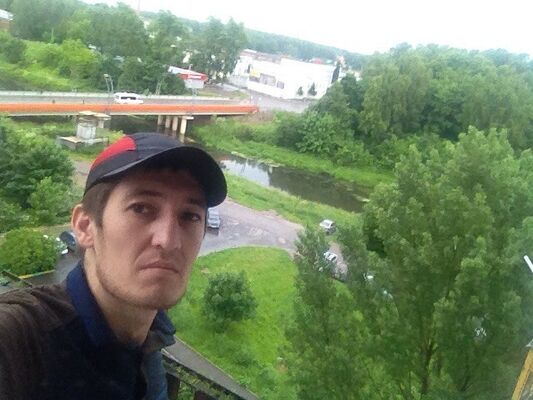  ,   Aziz, 33 ,   ,   , c 