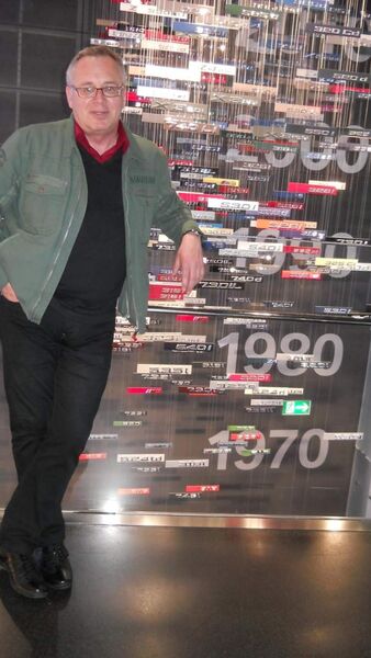  Stuttgart,   , 62 ,   c 