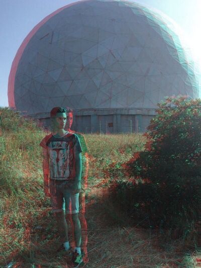  ,   Anton, 31 ,  