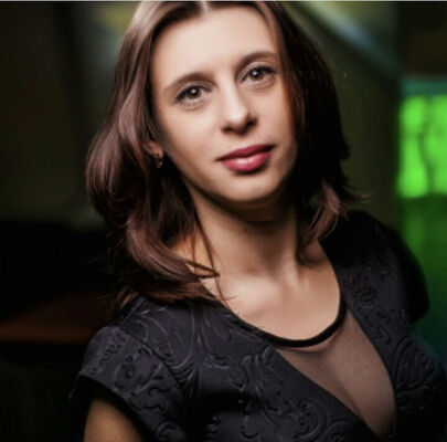  ,   Nadin, 40 ,   ,   