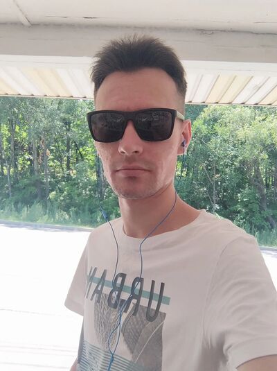 ,   Igor, 27 ,   ,   