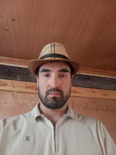  -,   Rahmatillo, 27 ,   ,   