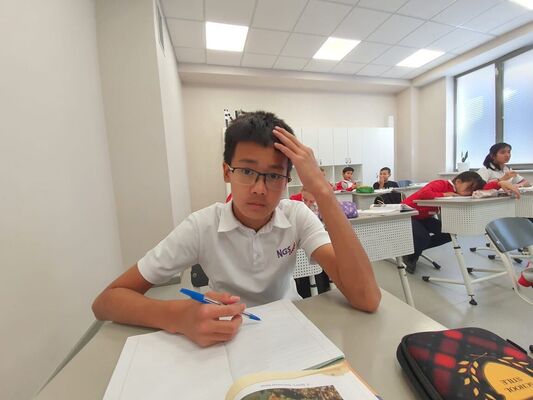  ,   Rauan, 25 ,   ,   