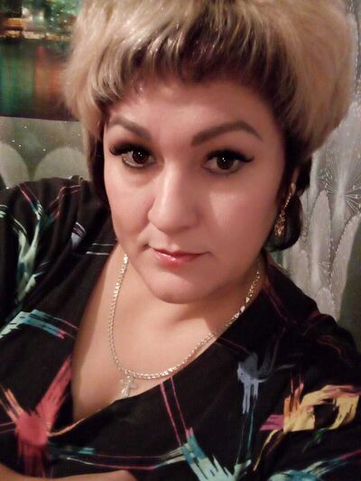  ,   Ninel, 40 ,   c 