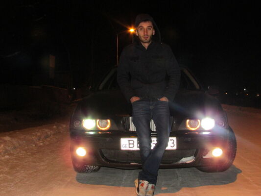  ,   Gio, 34 ,   ,   , c 