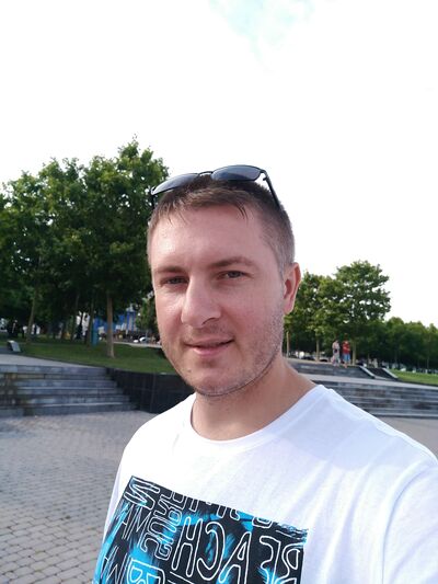  ,   Alex, 40 ,   ,   