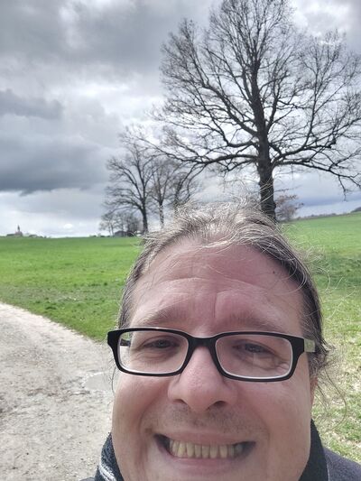  ,   Jonathan, 40 ,   ,   