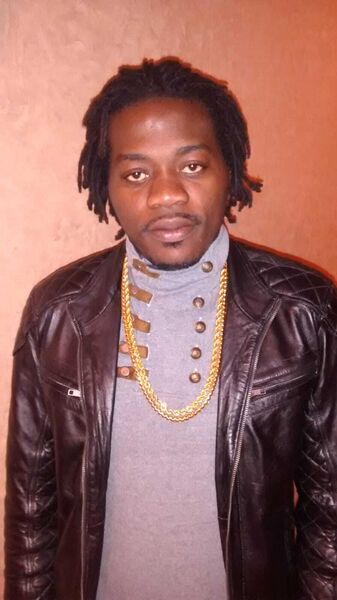  ,   Mike, 37 ,   ,   