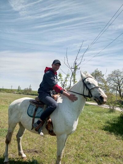  ,   Evgen, 39 ,   ,   