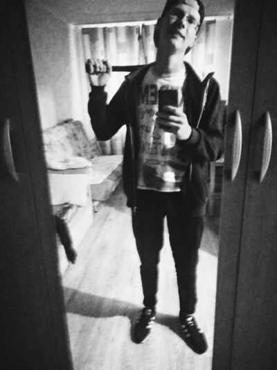  ,   Artemka, 25 ,   