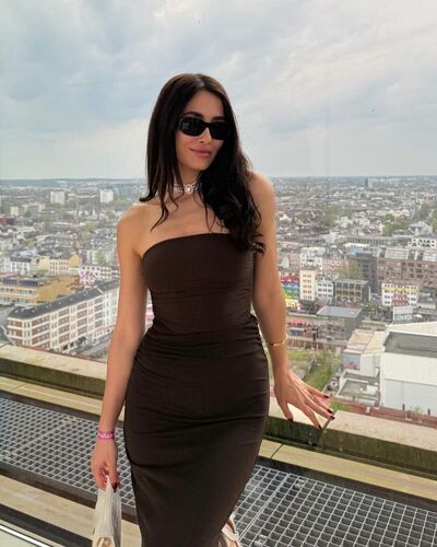  ,   , 25 ,   ,   