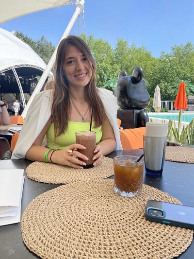  --,   , 31 ,   c 