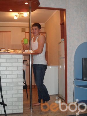  ,   Bony, 36 ,   