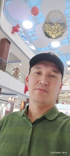  ,   Sanya, 35 ,   ,   , c , 