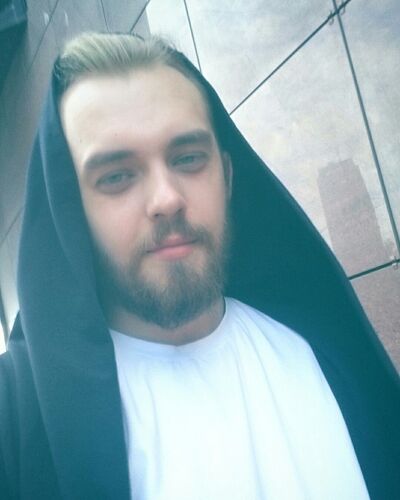  ,   Maxim, 38 ,   , 