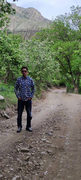  ,   Idris, 38 ,   ,   , c 