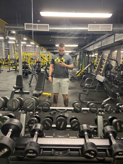  ,   Denis, 27 ,   ,   