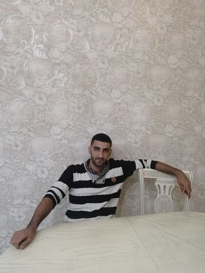  ,   Raf, 33 ,   ,   