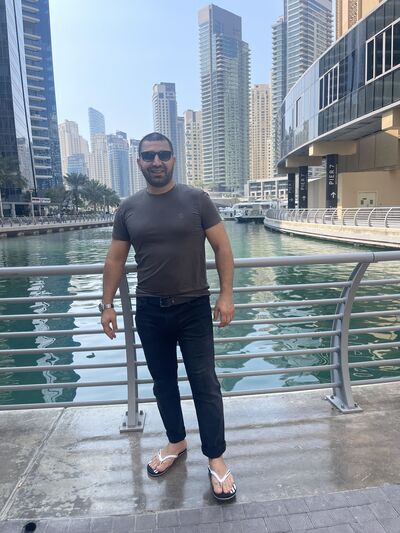  ,   Timur, 36 ,   ,   , c , 