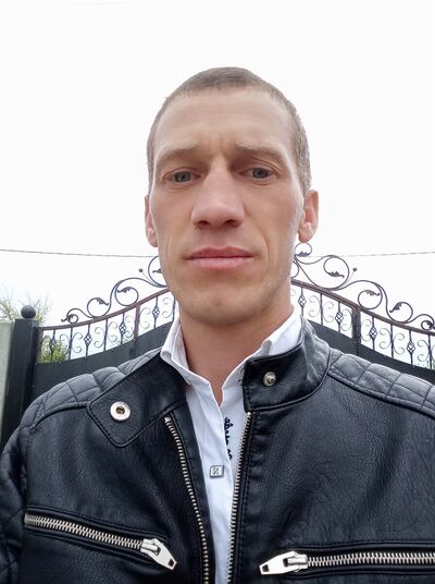  ,   Sergiu, 40 ,   ,   , c 