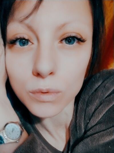  ,   Anastasia, 39 ,   ,   