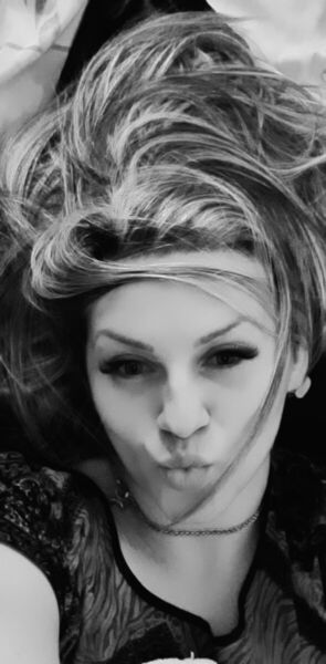  New York City,   Oxana, 36 ,  