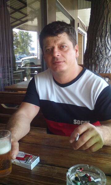  ,   Artur, 48 ,   ,   , c 