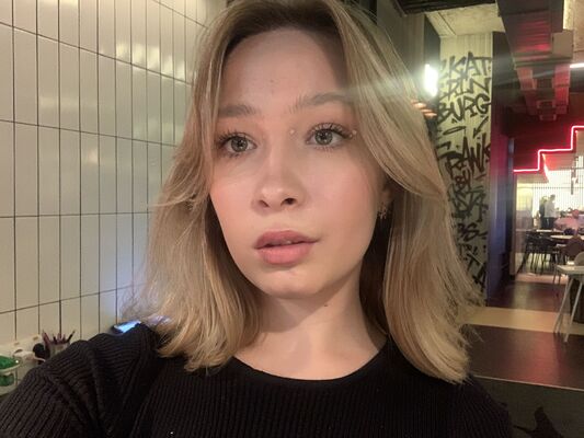  ,   Veronica, 20 ,   , c , 