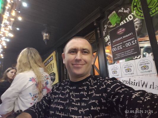  ,   Leonid, 44 ,   ,   , c , 