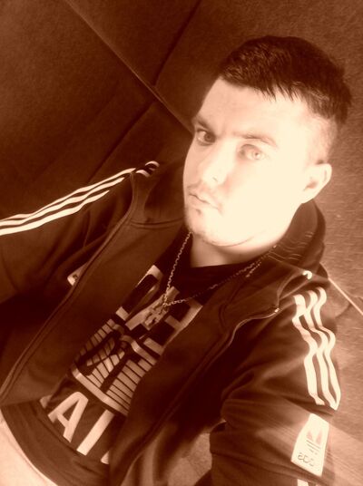  ,   Artem, 39 ,   ,   , c 