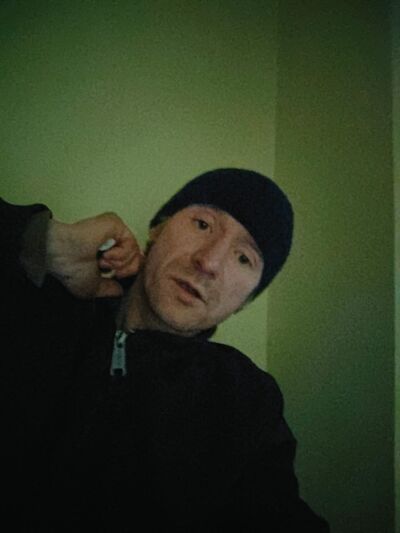  ,   Scottvvalker, 37 ,   ,   , c 