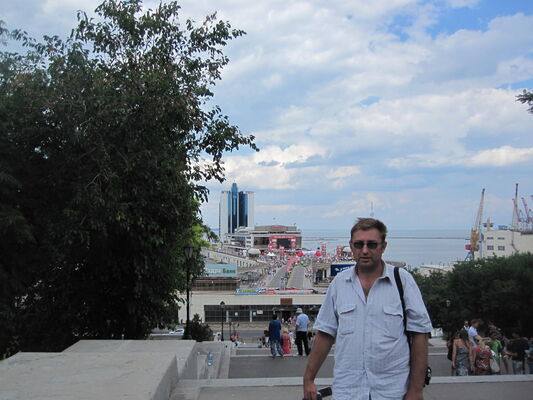  ,   Oleg, 51 ,   ,   , c 