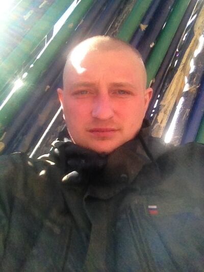  ,   Artem, 33 ,   ,   , c 