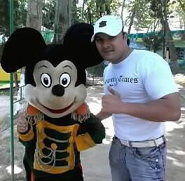  ,   Bexruz, 43 ,     , c 