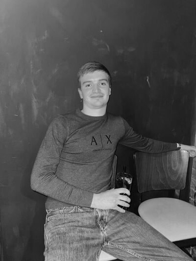  ,   Ilya, 24 ,   ,   