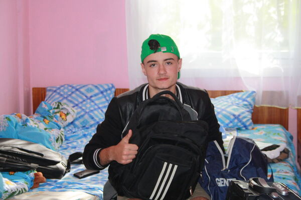  ,   Gicu, 26 ,   