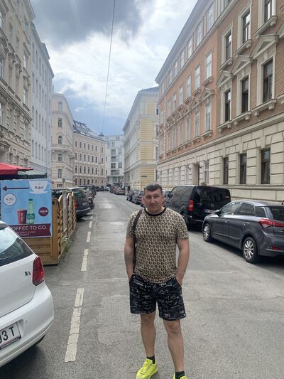  ,   Victor, 37 ,   ,   , c 