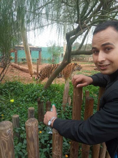  ,   Smail, 28 ,   ,   
