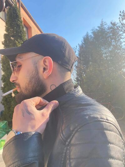  ,   Aleks, 28 ,   ,   