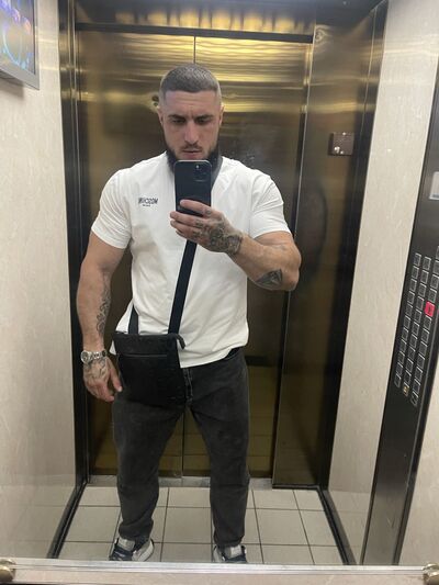  ,   Roman, 33 ,   ,   , 