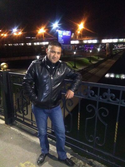  ,   Anuar, 42 ,     , c 