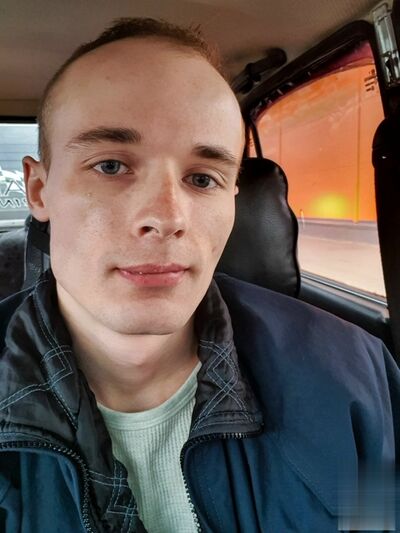  ,   Mikhail, 25 ,     , c , 