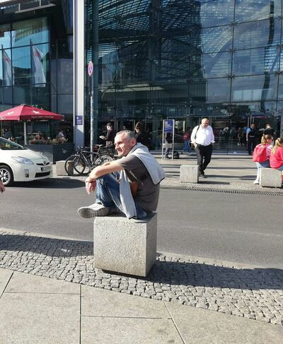  ,   Zaza, 45 ,   