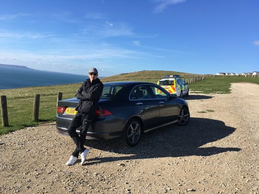  ,   Pavel, 41 ,   ,   , c 