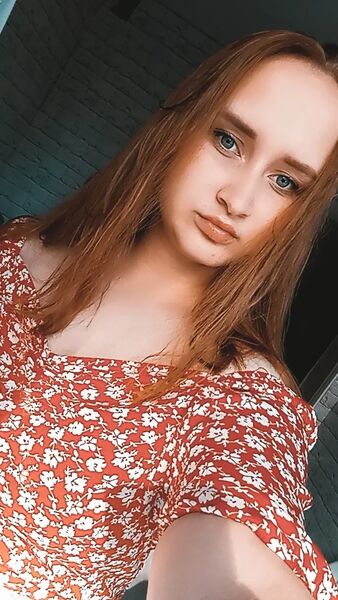  ,   Anastasia, 25 ,  