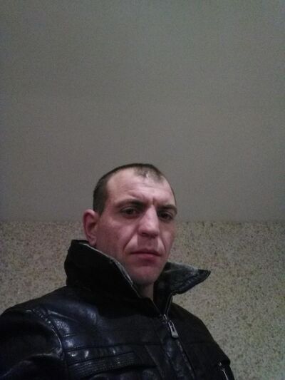  ,   Vasea, 37 ,   ,   