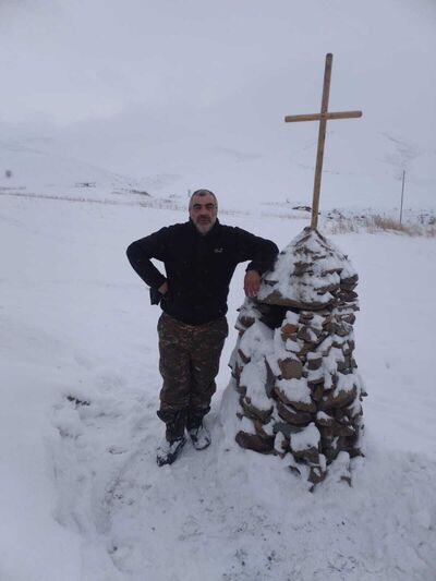  ,   Ogannes, 49 ,   c 