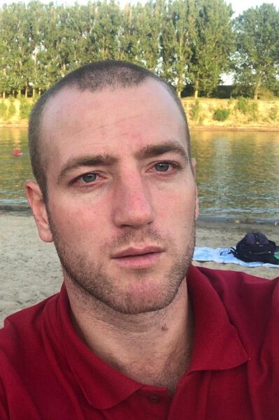  ,   Viorel, 33 ,   ,   , c , 